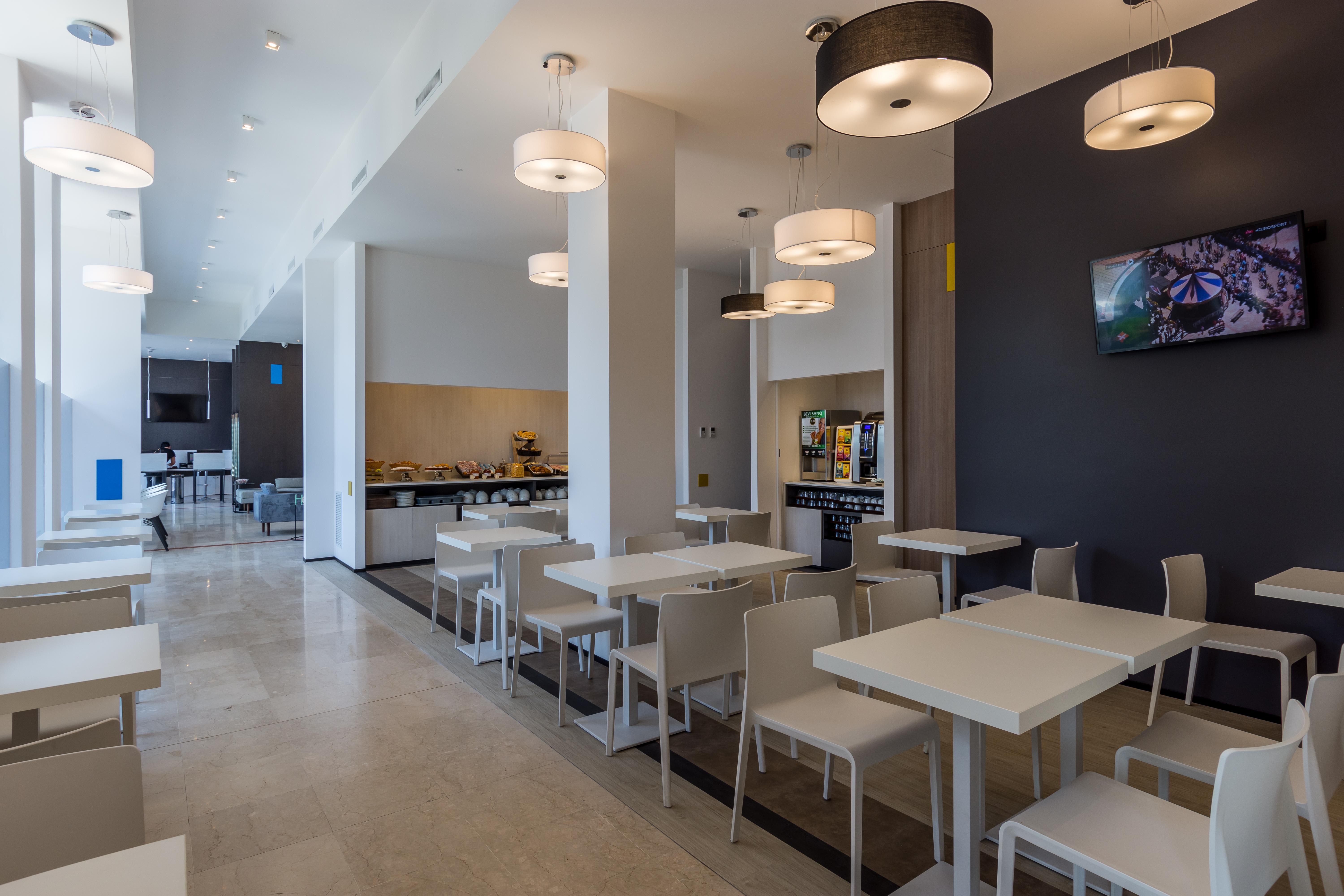 B&B Hotel Savona Exteriér fotografie