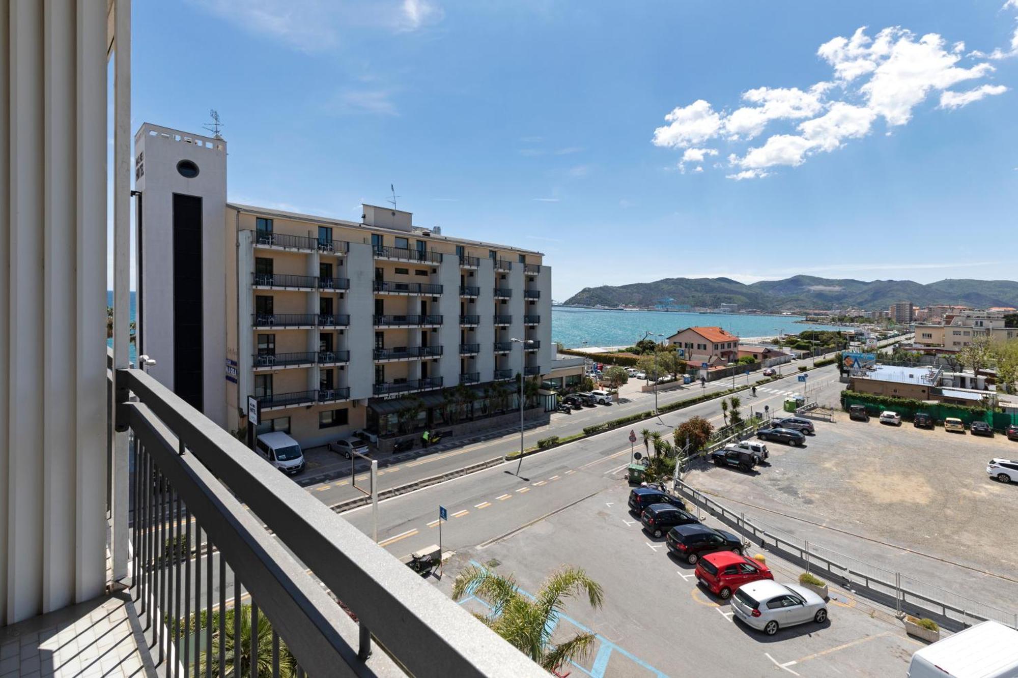B&B Hotel Savona Exteriér fotografie