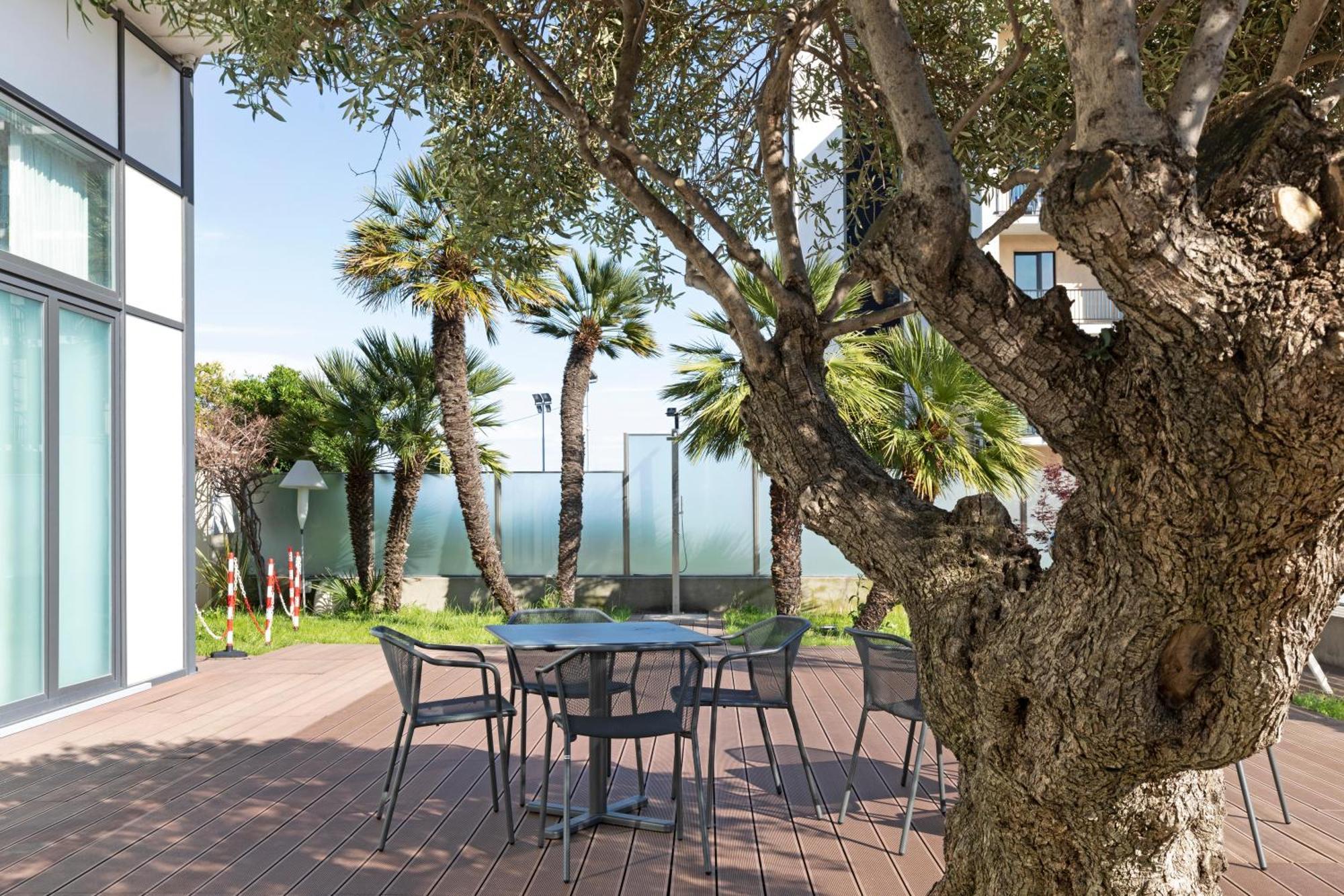 B&B Hotel Savona Exteriér fotografie